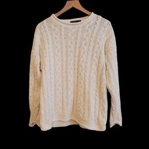 Metropolitan New York 10001 Cable Knit Sweater,  Size Medium